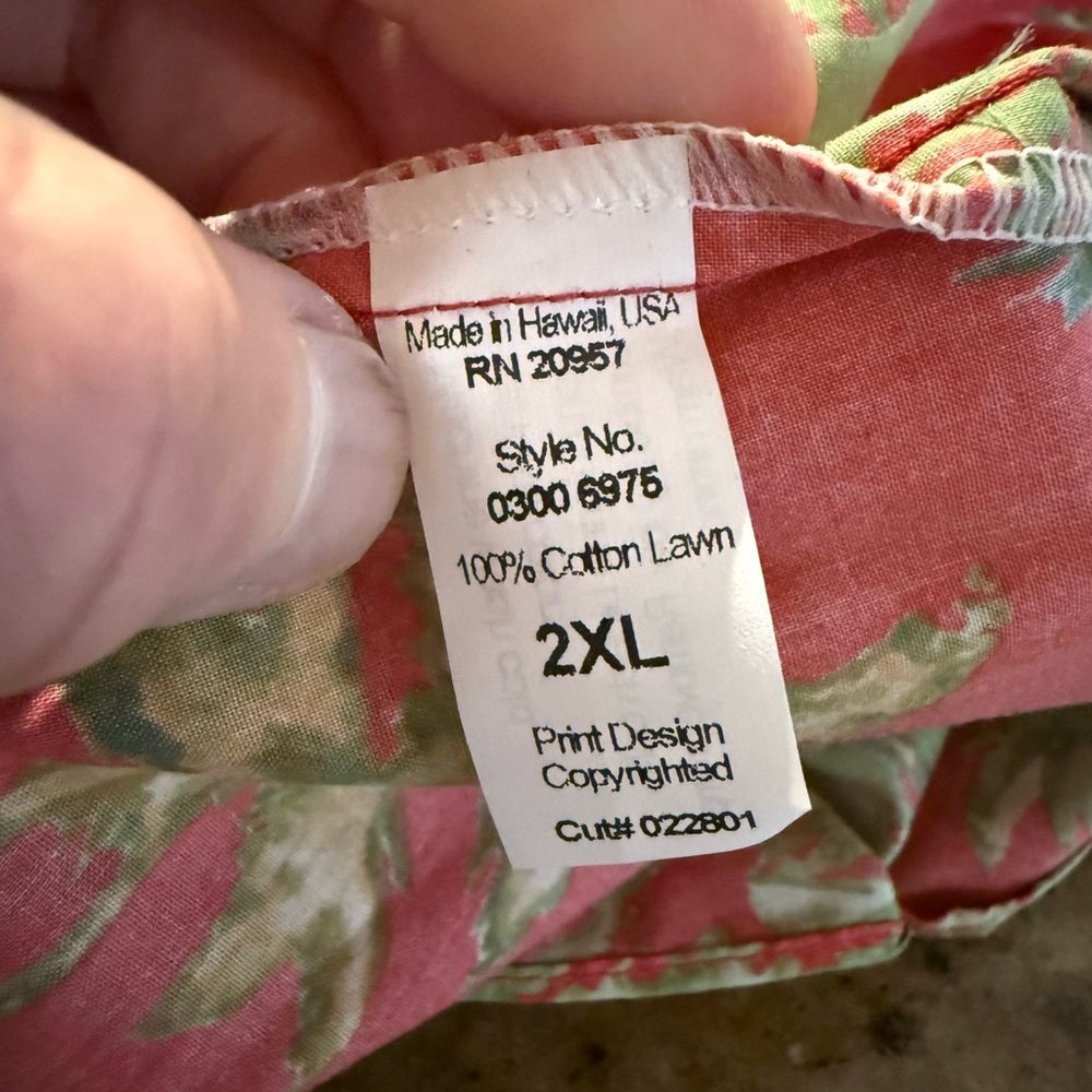 Tori Richard | Hawaiian Button Up Shirt | Made in Hawaii | XXL - Picture 2 of 6